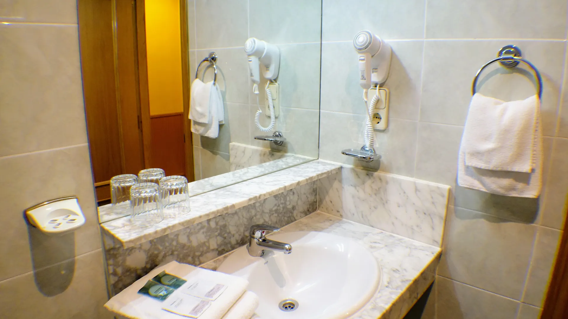 Tripolis Toledo Hotel