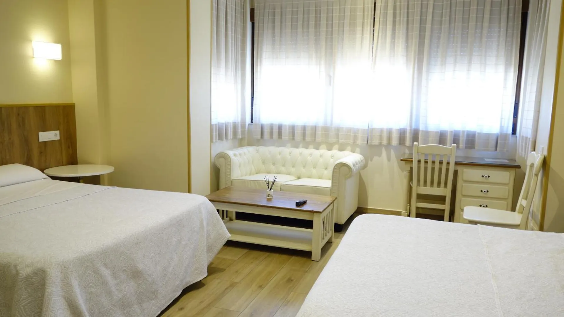 Tripolis Toledo Hotel 2*,  Spain